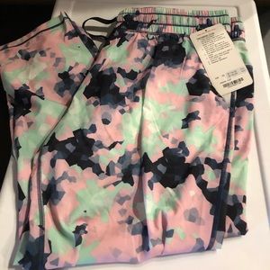 NWT Lululemon Namaskar Yoga pants Size 10
